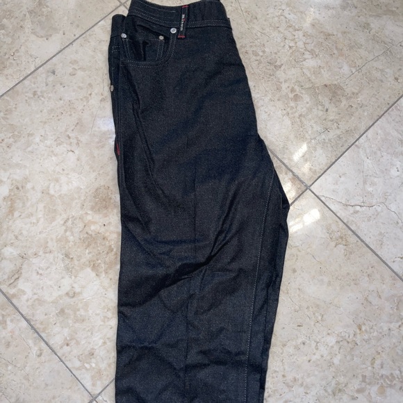 Kiton Napoli Men’s 3-Button 96% Wool Dress Pants in Black - Picture 2 of 15